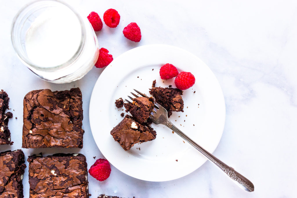 Foolproof Fudgy Brownies · Jessica Eats Real Food