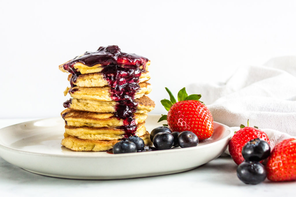 4 Ingredient Paleo Pancake say Jessica Eats Real Food
